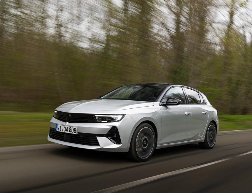 Amplitude-Auto-Opel-Astra