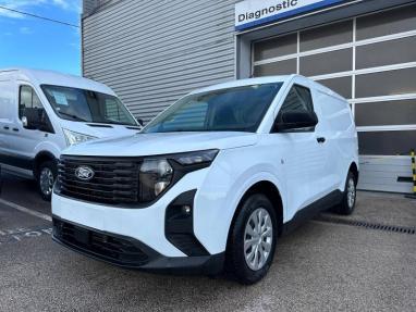 Voir le détail de l'offre de cette FORD Transit Courier 1.5 EcoBlue 100ch Trend de 2024 en vente à partir de 22 999 € 