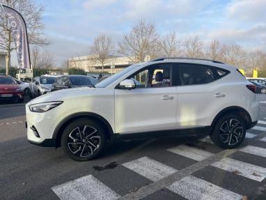 Voir le détail de l'offre de cette MG MOTOR ZS 1.5 VTi-Tech 106ch Luxury de 2023 en vente à partir de 171.99 €  / mois