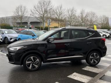 Voir le détail de l'offre de cette MG MOTOR ZS EV 156ch - 70kWh Luxury de 2024 en vente à partir de 29 999 €