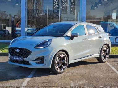 Voir le détail de l'offre de cette FORD Puma 1.0 EcoBoost Hybrid 125ch ST Line X S&S de 2025 en vente à partir de 26 599 €