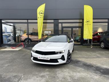 Voir le détail de l'offre de cette OPEL Astra 1.2 Turbo 130ch GS de 2024 en vente à partir de 27 999 €