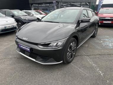 Voir le détail de l'offre de cette KIA EV6 229ch Air Active 2WD de 2021 en vente à partir de 394.09 €  / mois