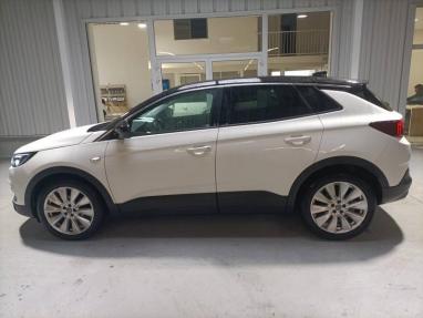 Voir le détail de l'offre de cette OPEL Grandland X 1.6 Turbo 180ch Ultimate BVA8 de 2020 en vente à partir de 245.02 €  / mois