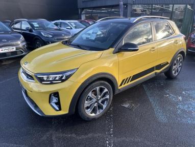 Voir le détail de l'offre de cette KIA Stonic 1.0 T-GDi 120ch MHEV GT Line DCT7 de 2021 en vente à partir de 269.53 € / mois
