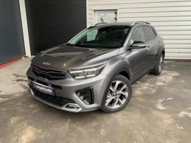 Voir le détail de l'offre de cette KIA Stonic 1.0 T-GDi 100ch GT Line BVM de 2025 en vente à partir de 24 499 €