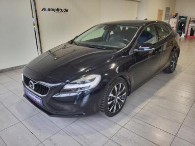 Voir le détail de l'offre de cette VOLVO V40 T2 122ch Signature Edition Geartronic de 2019 en vente à partir de 245.02 €  / mois