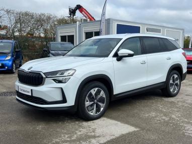 Voir le détail de l'offre de cette SKODA Kodiaq 2.0 TDI 150ch SCR Selection DSG7 7 places de 2024 en vente à partir de 465.07 € / mois