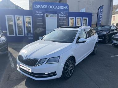 Voir le détail de l'offre de cette SKODA Octavia Combi 2.0 TDI 150ch CR FAP Laurin&Klement 4x4 DSG7 de 2018 en vente à partir de 287.91 €  / mois