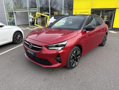 Voir le détail de l'offre de cette OPEL Corsa Corsa-e 136ch Ultimate de 2023 en vente à partir de 226.02 € / mois