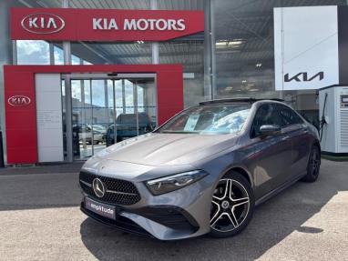 Voir le détail de l'offre de cette MERCEDES-BENZ Classe A Berline 180 d 116ch AMG Line 8G-DCT de 2023 en vente à partir de 378.7 €  / mois