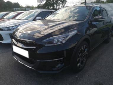 Voir le détail de l'offre de cette KIA XCeed 1.6 GDi 105ch + Plug-In 60.5ch Black & White Edition DCT6 MY22 de 2022 en vente à partir de 331.18 €  / mois