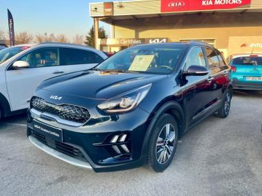 Voir le détail de l'offre de cette KIA Niro 1.6 GDi 105ch ISG + Plug-In 60.5ch Lounge DCT6 MY22 de 2021 en vente à partir de 207.2 €  / mois