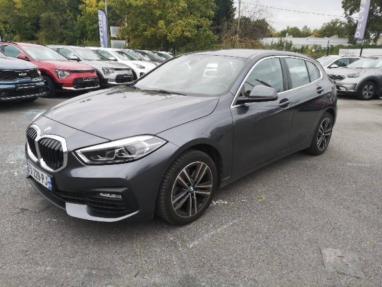 Voir le détail de l'offre de cette BMW Série 1 118iA 136ch Business Design DKG7 de 2021 en vente à partir de 248.81 €  / mois