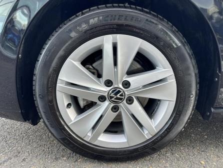 VOLKSWAGEN Golf 2.0 TDI SCR 150ch Life Business DSG7 à vendre à Gien - Image n°9